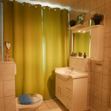 Ferienwohnung Wusterwitz Апартаменты *